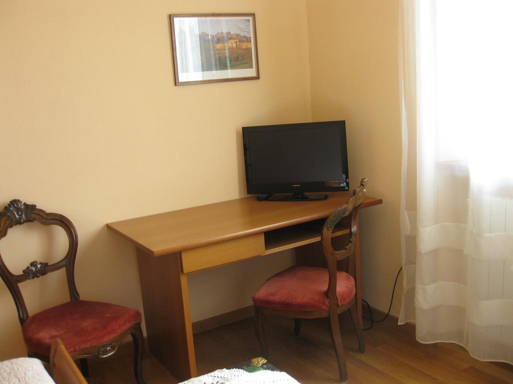 B&B Garden Solto Collina Room photo